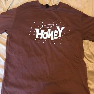 Brown graphic t
